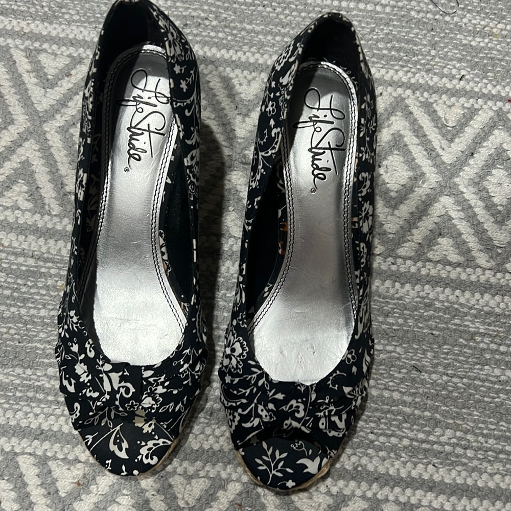 Excellent condition wedges